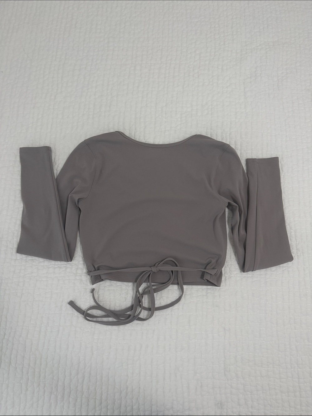 NWOT Lululemon Nulu Long-Sleeve Cropped Wrap S - Picture 3 of 4